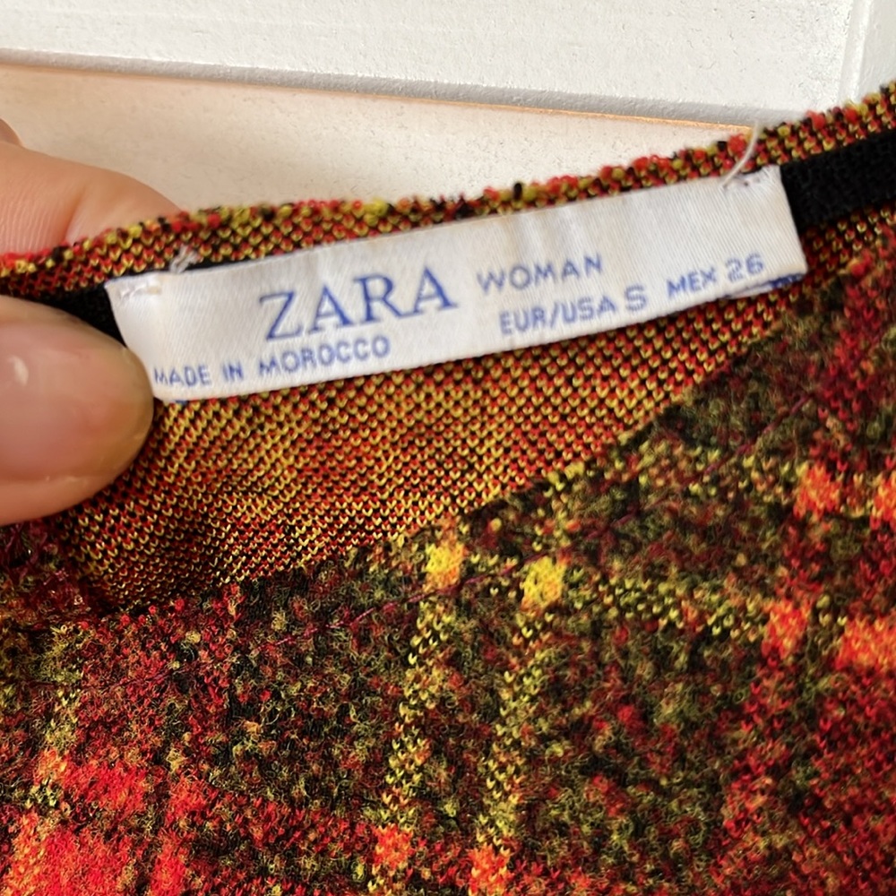 Zara Basic Red & Wine Square Top - image 4